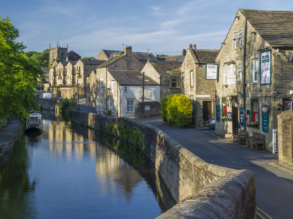The Leeds-Liverpool canal at Skipton