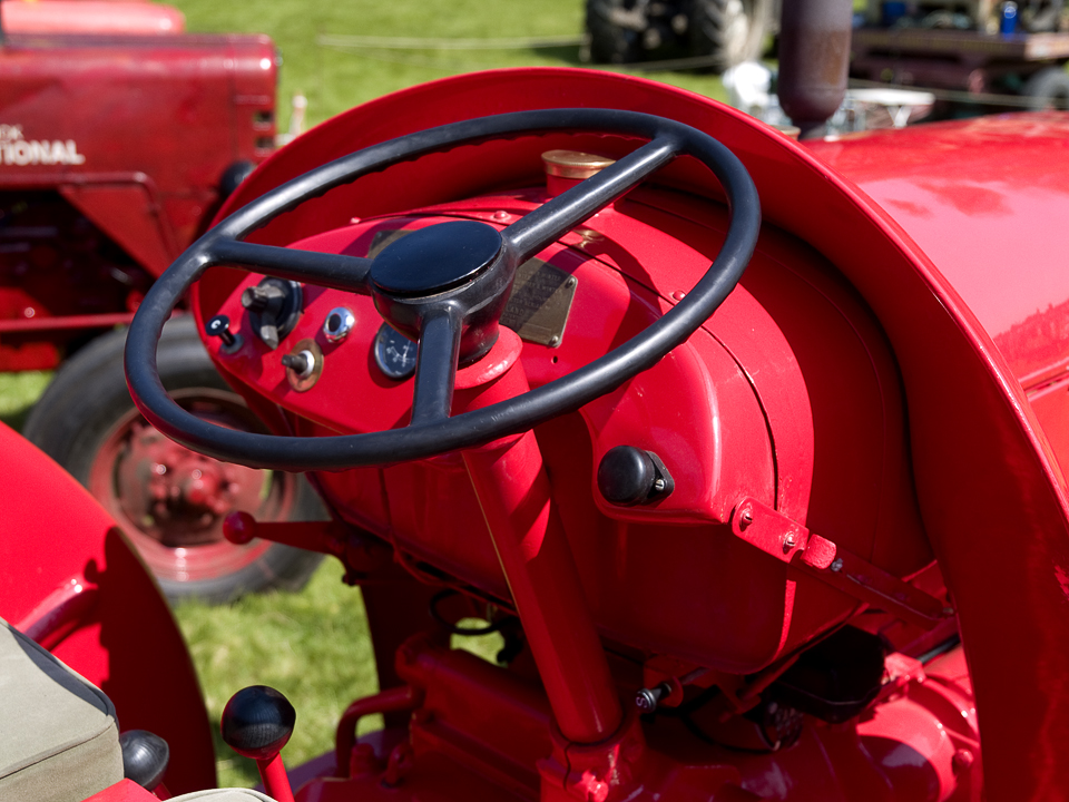Vintage tractor, Otley show 2010