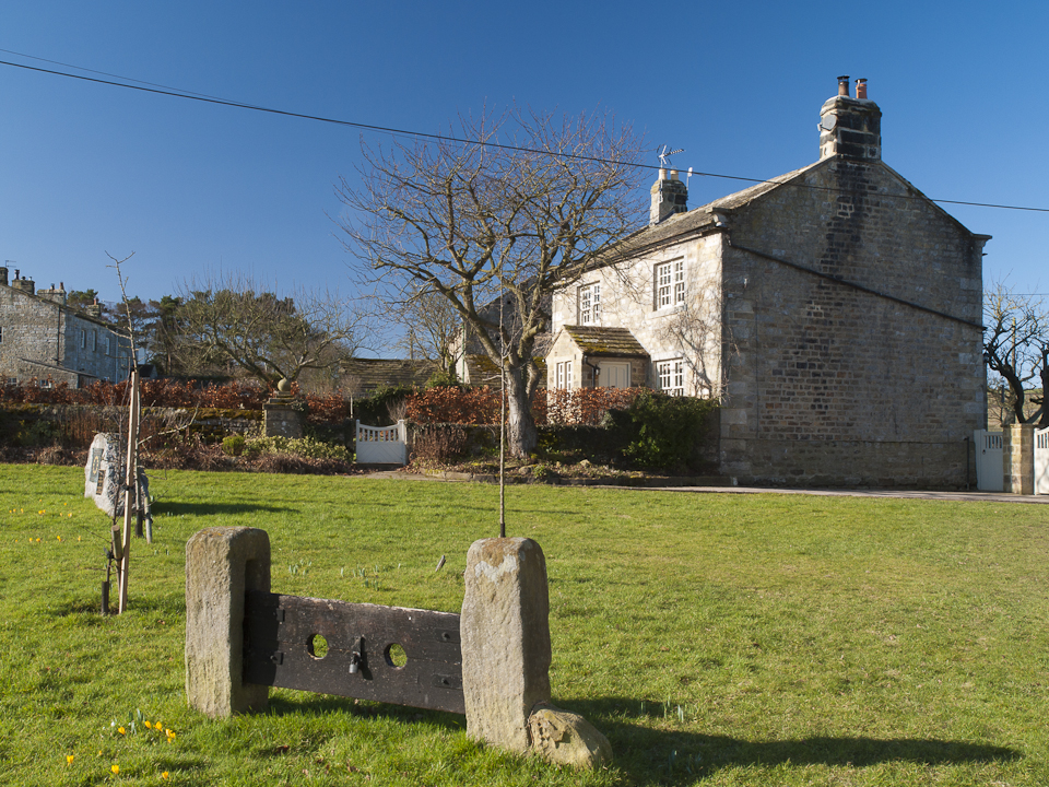 Darley village